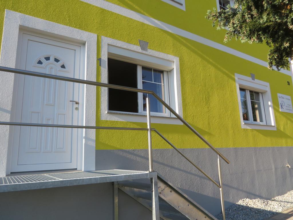 Ferienhaus Deller Пинкафельд Номер фото